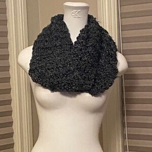 Chunky Black Knit infinity Scarf